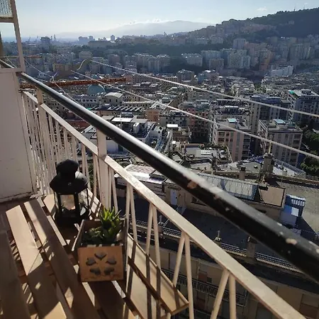 Donny Dude Panorama Genova